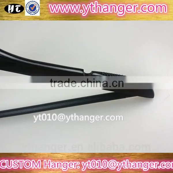 YY0528 Bulk Cheap Flat Wooden Hanger Hotel Closet Hanger photo-4