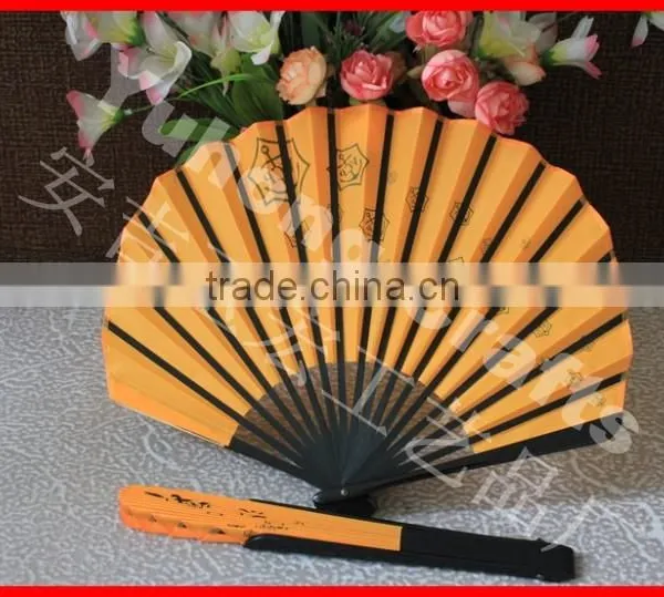 Chinese Folding Hand Fan With Black Bamboo Ribs photo-3