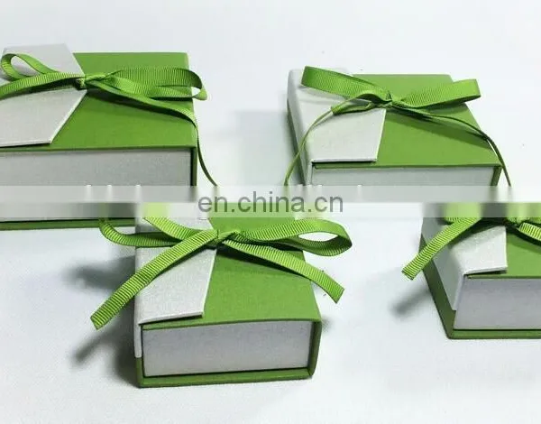 Book Shape Jewelry Green Mini Can Carry Bowknot Gift Box photo-2