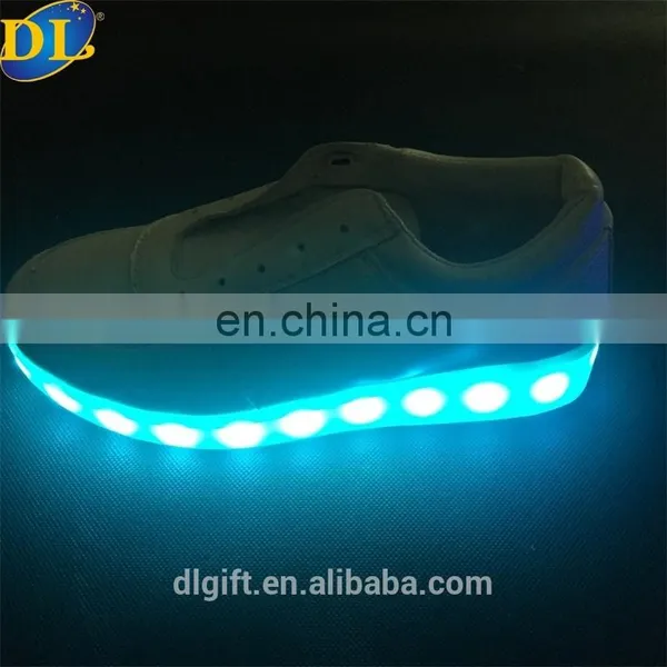 Australia Sport Adults Rechargeable Led Flashing Lights Shoes photo-2