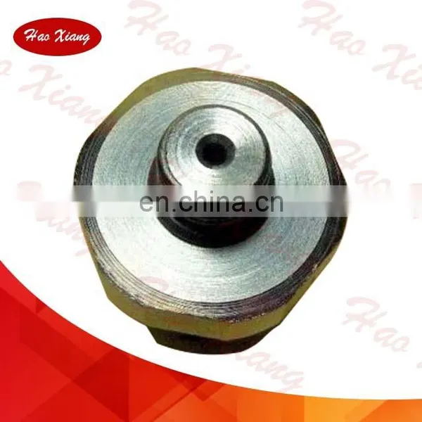 Good Quality Oil Pressure Sensor 8513826 photo-3