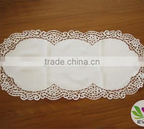 Best Quality Cotton Tablecloth Hand Made Tablecloth Eyelet Embroidery Design Tablecloth Restaurant Tablecloth photo-2