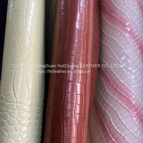Ecological Dermis Mirrors Recycled Leather for Bags