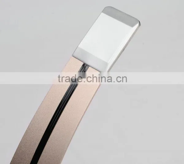2015 Newest Products Ultral Thin LED Dimmable Desk Lamp Adjustable Brightness photo-3