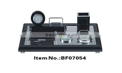 desktop clock set