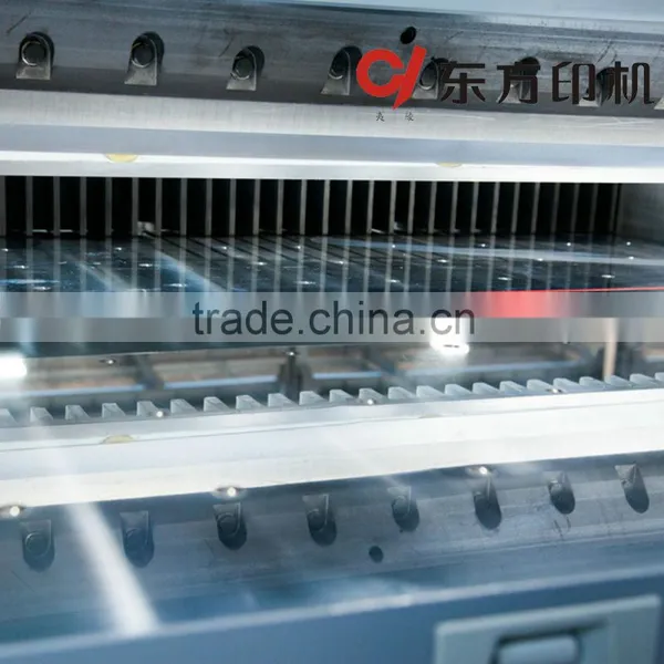 QZX920S Digital-display Hydraulic Guillotine Paper Cutter photo-3