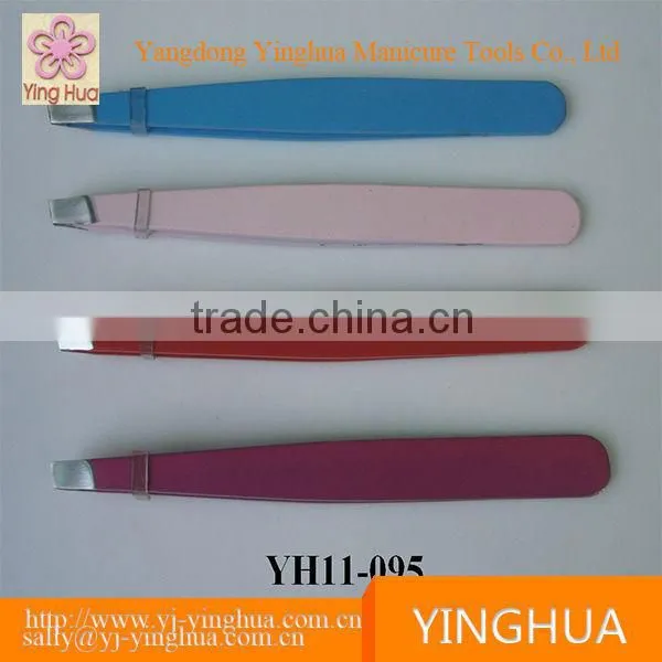 Made in China Girl Shaped Tweezers