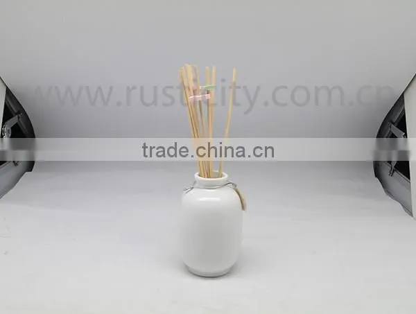 Small Flower Reed Rattan Essential Oil Reed Diffuser