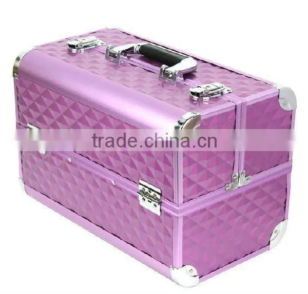 Professional Aluminum Cosmetic Case