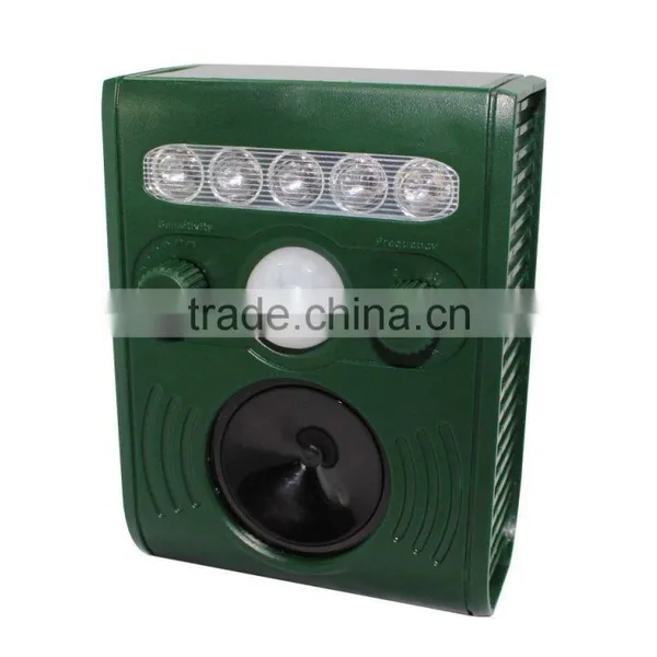 X-pest Signstek Solar Powered Wild Animal Repeller PIR Motion Activated Dogs Cats Deterrent photo-5