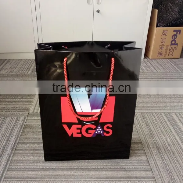 2016 China Factory Custom Paper Gift Bags With Handles photo-2