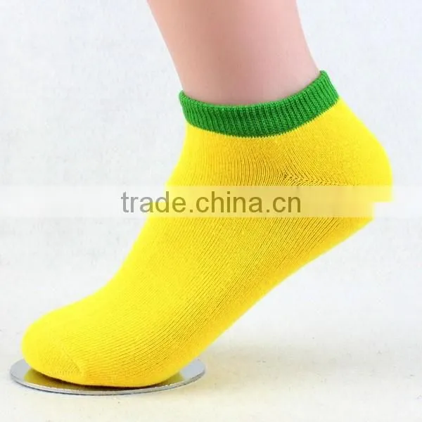 Solid Color Cheap Cotton Boat Men Socks photo-3