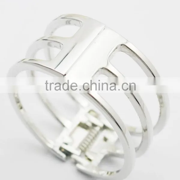 Fashion Wide Cuff Bangle High Quality Alloy Cuff Bangles photo-4