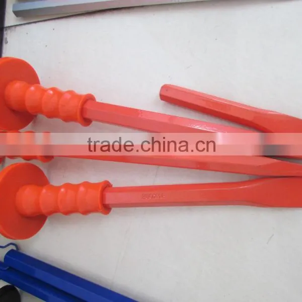 Flat Chisel With Rubber Handle photo-3