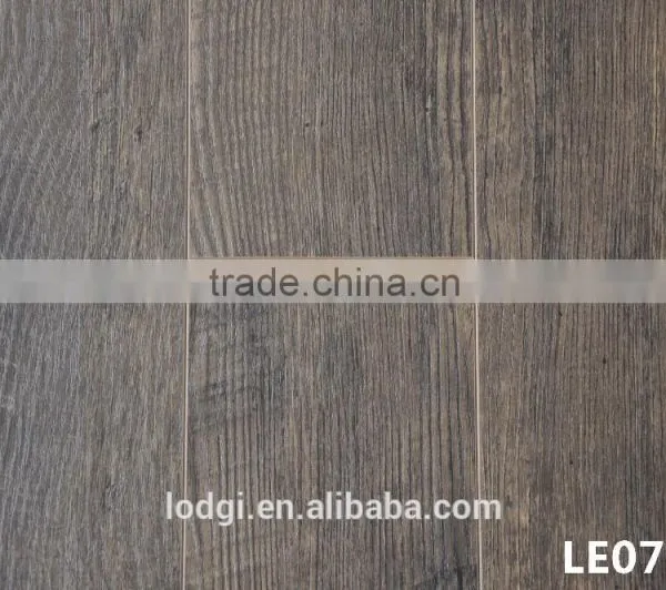 LE077B EIR Flooring photo-2
