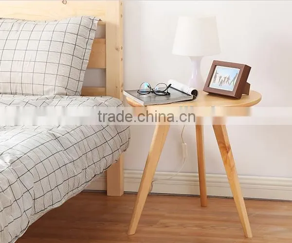 Nordic Design Furniture Round Tea Table 3 Legs