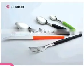 Stainless Steel Cutlery Set With Plastic Handle photo-5