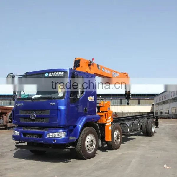Hand Operated Lifting Equipment on Truck, Model No.:SQ12S4, 12ton Truck Crane With Telescopic Booms. photo-4