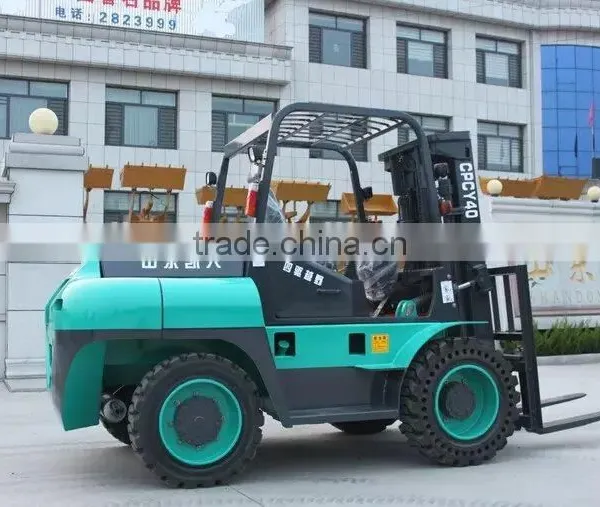 Chinese Factory Price 4000Kg Off Road Forklift photo-2