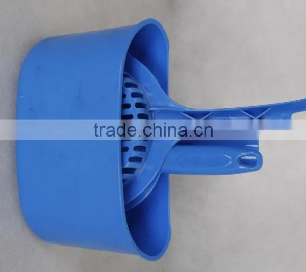 Hot Sale Plastic Litter Pick-up Kit photo-3