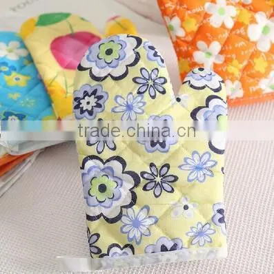 Heat Resistant Cotton Oven Mitt Kitchen Microwave Oven Gloves Wholesale photo-2