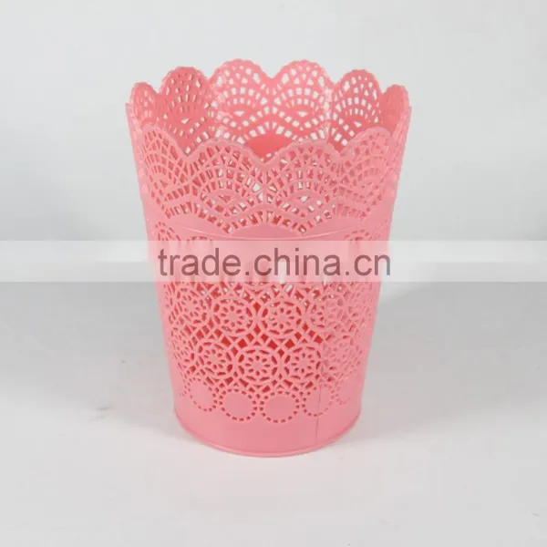 Plastic Lace Brim Garbage Can in Round Shape photo-4