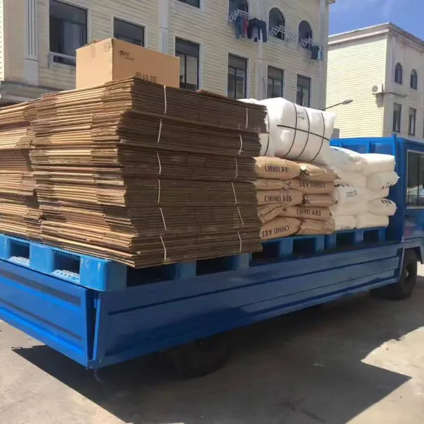 Resist the Rat Race: High-quality Electric Flatbed Trucks, Electric Trucks for Material Transportation in Factories and Stockpiling in Warehouses, Battery-powered Forklifts photo-2