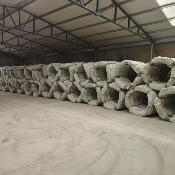 Galvanized Razor Barbed Wire With 500g Zinc Coating for Perimeter Security photo-2