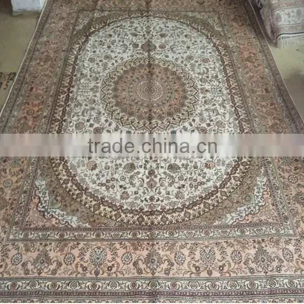 9x12 Size Hand Knotted Persian Rug in Cotton & Silk photo-3
