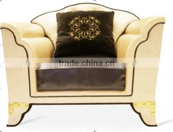 Luxury Classic Design Living Room Furniture Beige Leather Sofa Set Sectional Vintage Sofa
