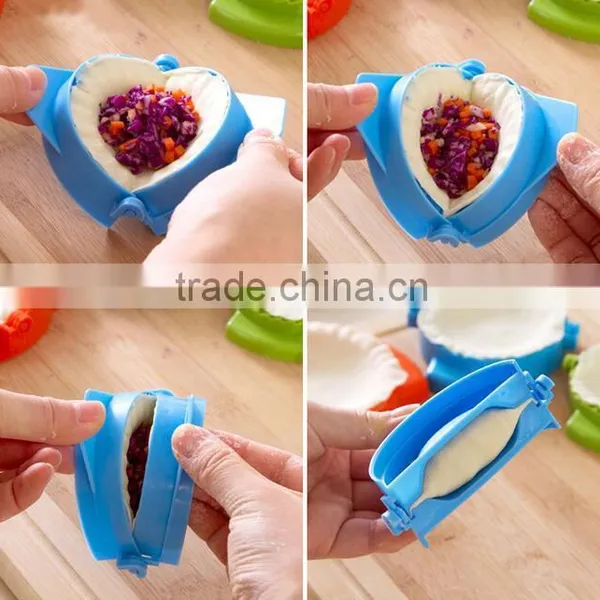 Eco-friendly DIY Chinese Dumpling Maker Mould /kitchen Food Grade Package Dumplings Tool Mold photo-4