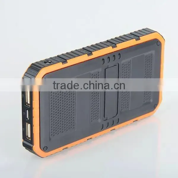 High Capacity Dual USB 20000mah Universal Solar Power Bank for Smart Phone photo-3