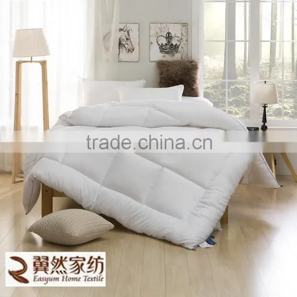 100% Polyester Fabric Hollowfiber Filled Comforter photo-2