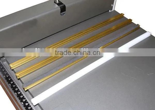 SM-460 A3 Size Manual Creasing and Perforating Machine photo-3