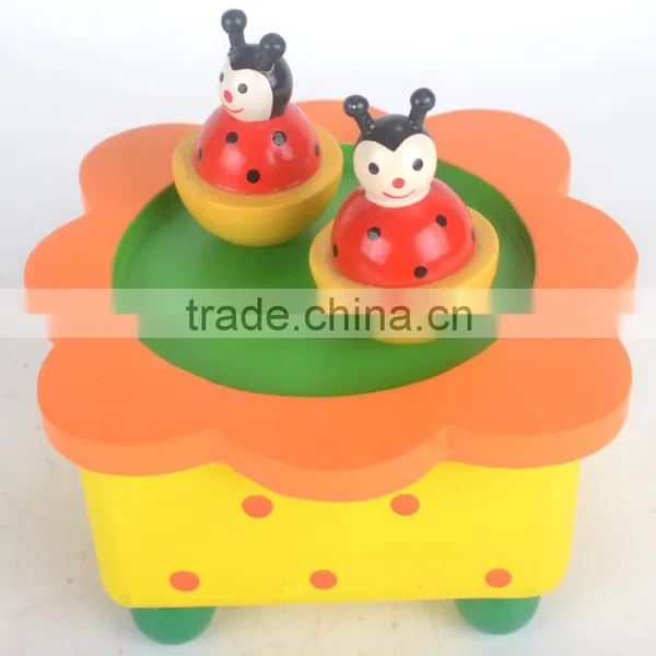 Baby Children Dancing Figure Wooden Musical Money Box Music Box photo-3