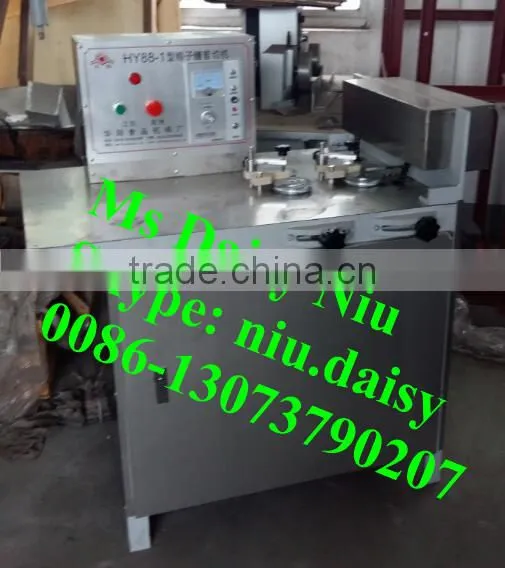 Commerical Fruit Candy Cutter Machine/flat Lollipop Cutting Machine/lollipop Candy Making Machine photo-4