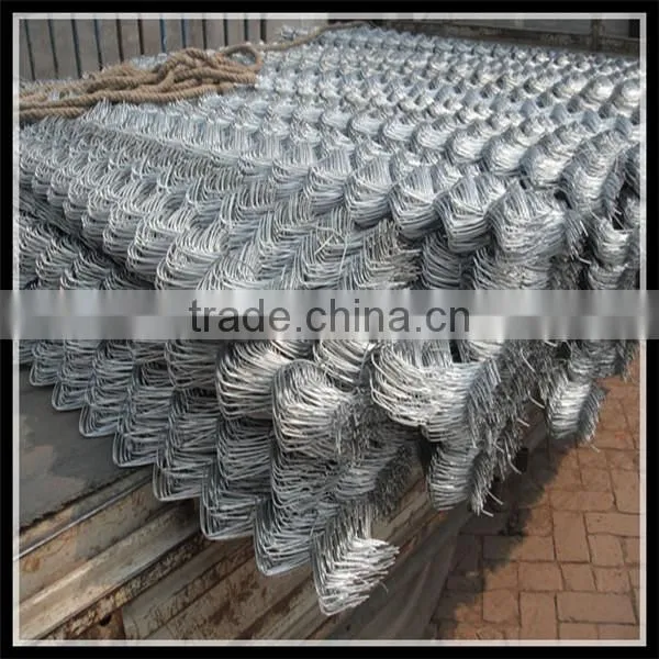 1.8high Hot Dipped Galvanized Chain Link Fence photo-5
