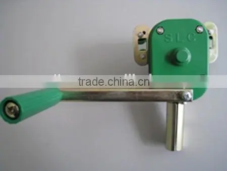 Manual Greenhouse Sidewall Film Roll-Up Winch Unit photo-2