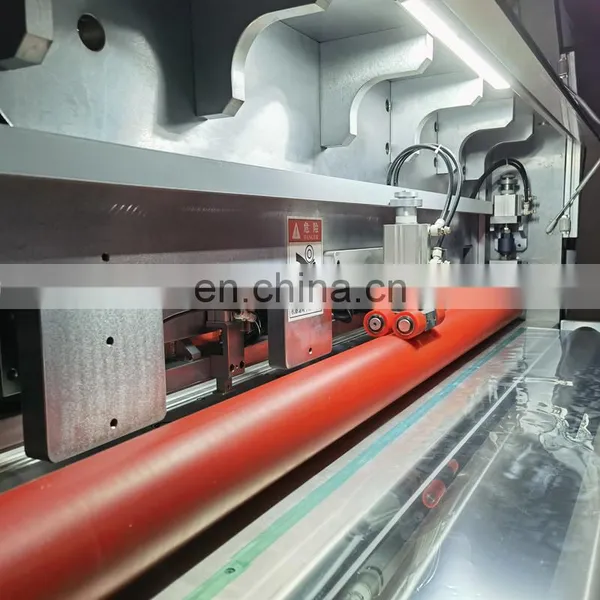 1600mm Conductive Fabric Foam Diffusion Film Jump Cutting Machine photo-2