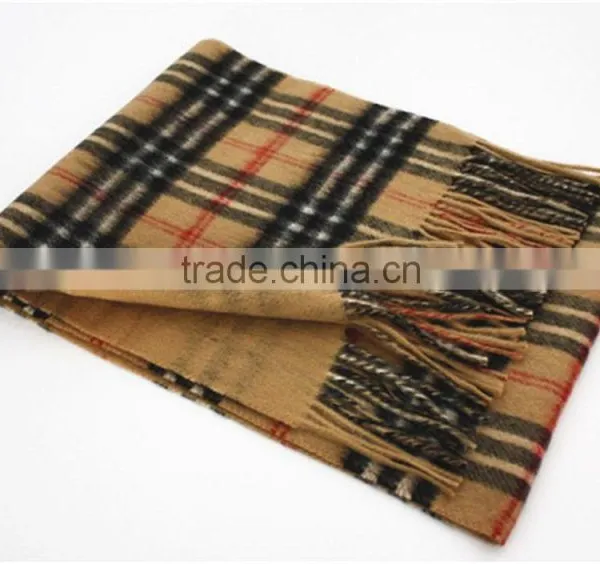 Camel Yarn Dyed Checked Double Faced Plain Wool Scarf With Fringe photo-3