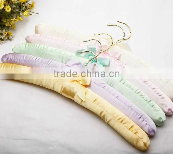 GARMENT INDOOR SATIN CLOTH HANGER photo-3