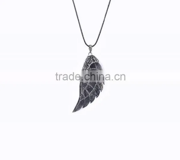 Wholesale Price Superior Workmanship Cool Cattle Bone Necklace for Men photo-3