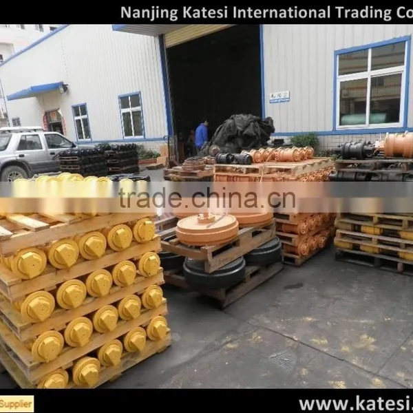 PC200-5 Excavator Track Roller/Bottom Roller OEM No 20y-30-00012 photo-2