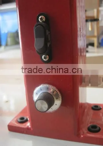 Oral Liquid Bottles Bottle Crown Essential Oil Capping Machine photo-4