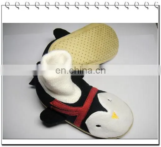 Hot Sale Colorful Soft Penguin High Cut Animalr Baby Slippers