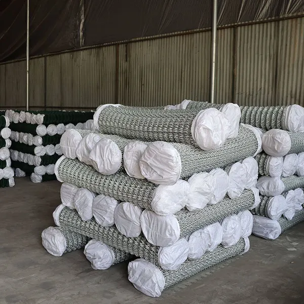 Chain Link Fence With Anti-Climb Design for Security Applications photo-2