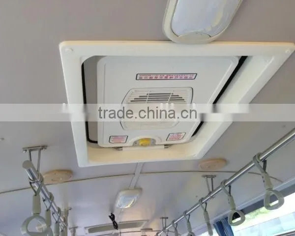 Hot Selling 7.3m 23-30 Seater 4x4 Bus With Middle Door (hm6730) photo-6