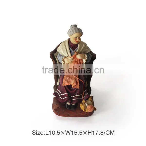 Europe Regional Feature Artificial Resin Grandma Figurine photo-2