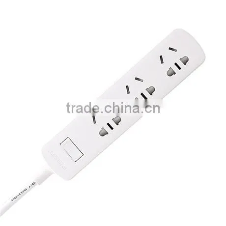 3 Outlets Power Strip With1.8M Cord photo-2
