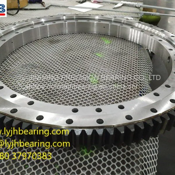 061.25.1120.301.11.1523 Four Point Contact Ball Slewing Bearing With External Gear 1013X1278X79mm photo-5